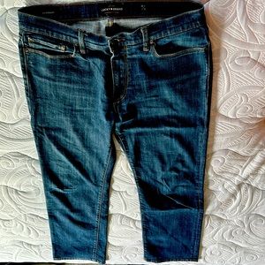 Lucky Jeans 363 Straight Leg 32/30 Like New